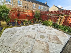 Photo 8- click for photo gallery